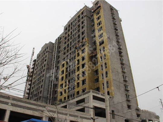 鄭州保溫板廠生產(chǎn)的巖棉板